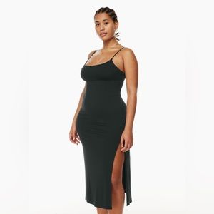Aritzia Wilfred dreamweaver midi dress with thigh slit